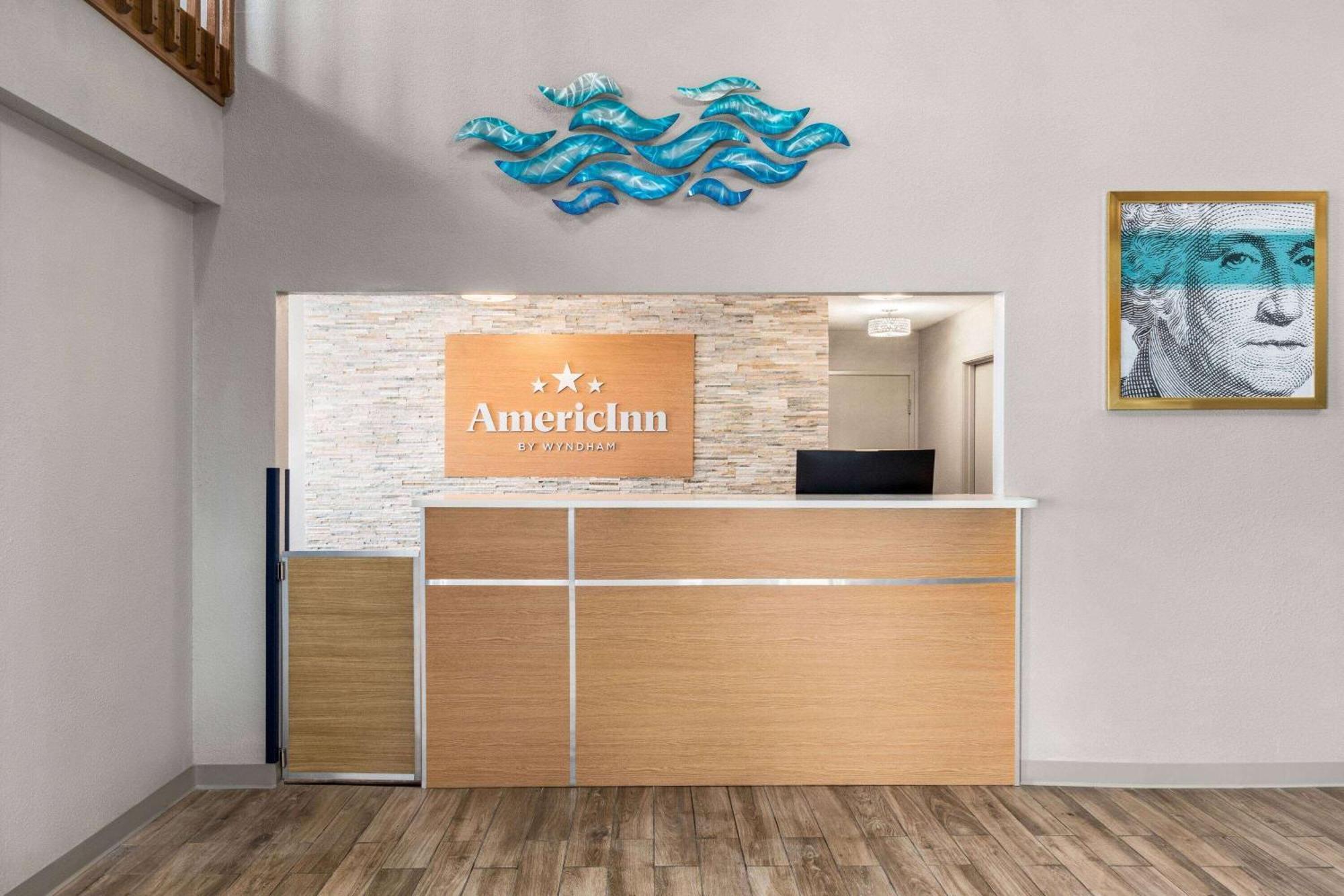 Americinn By Wyndham Williamsburg Buitenkant foto